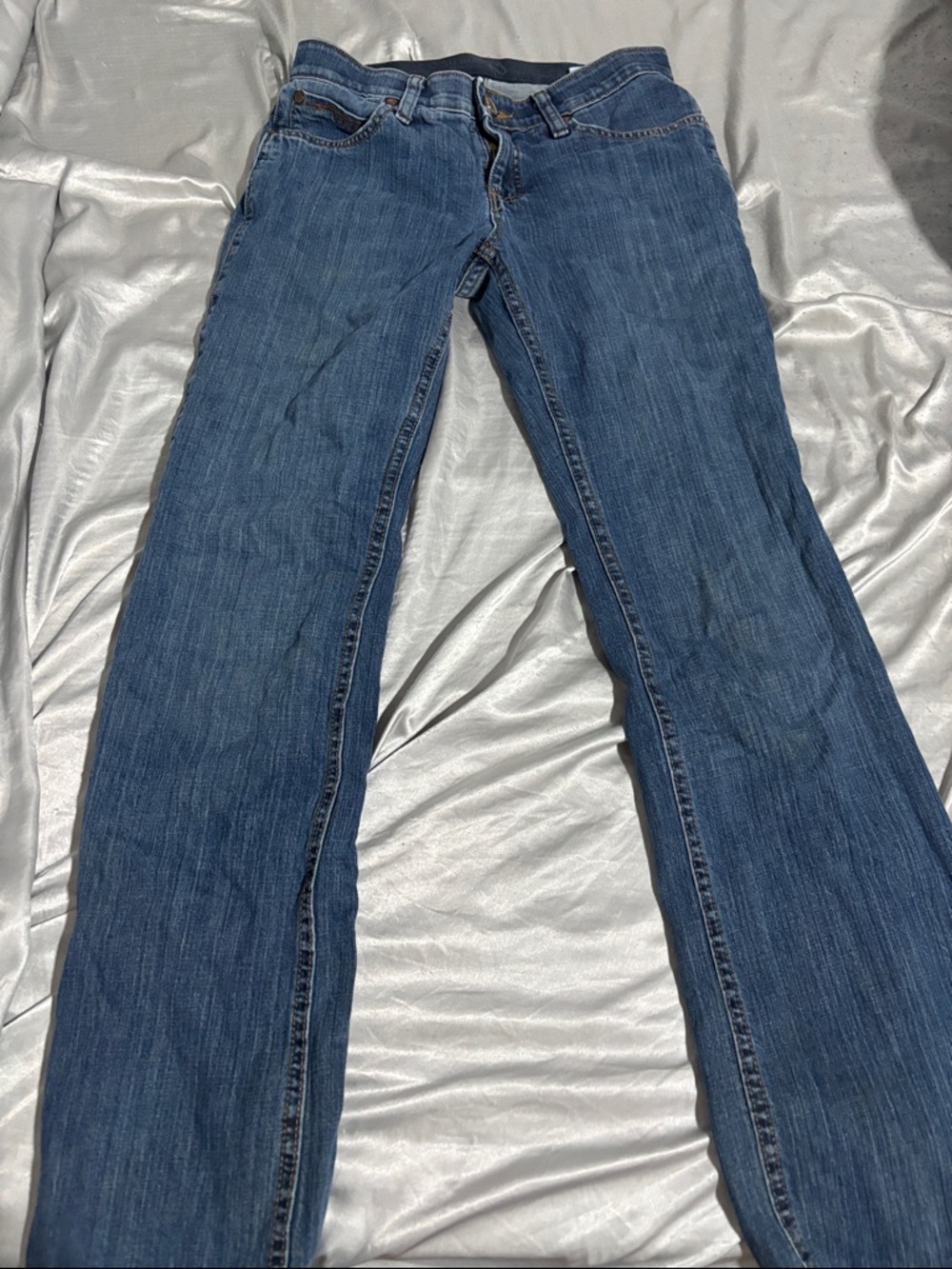 Wrangler Women's Blue Mid-Rise Bootcut Jeans